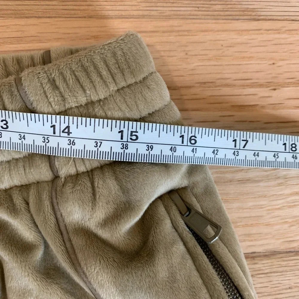 Skims Gold Velour Joggers with Pin Stripe and Zipper Pockets Size Large - Picture 9 of 12